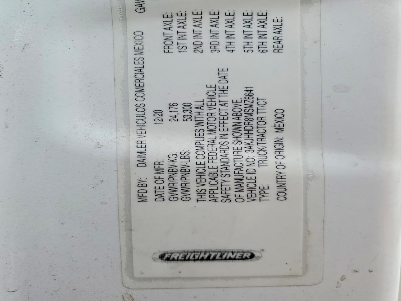 2021 Freigliner 2021 Freightliner Cascadia 126 Semi Truck