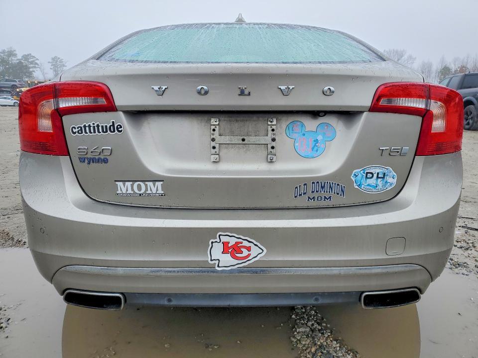 2016 Volvo S60 Platinum