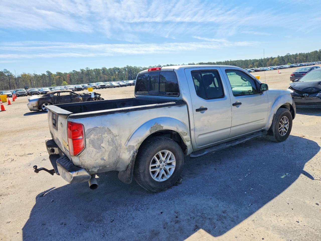 2017 Nissan Frontier SV