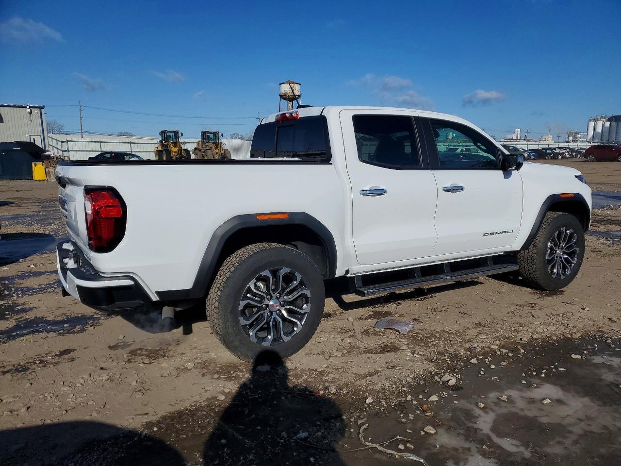 2025 GMC Canyon Denali
