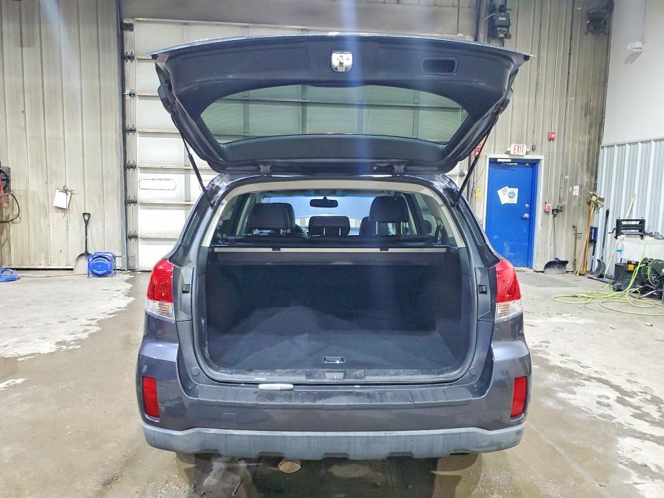 2011 Subaru Outback 2.5i Limited