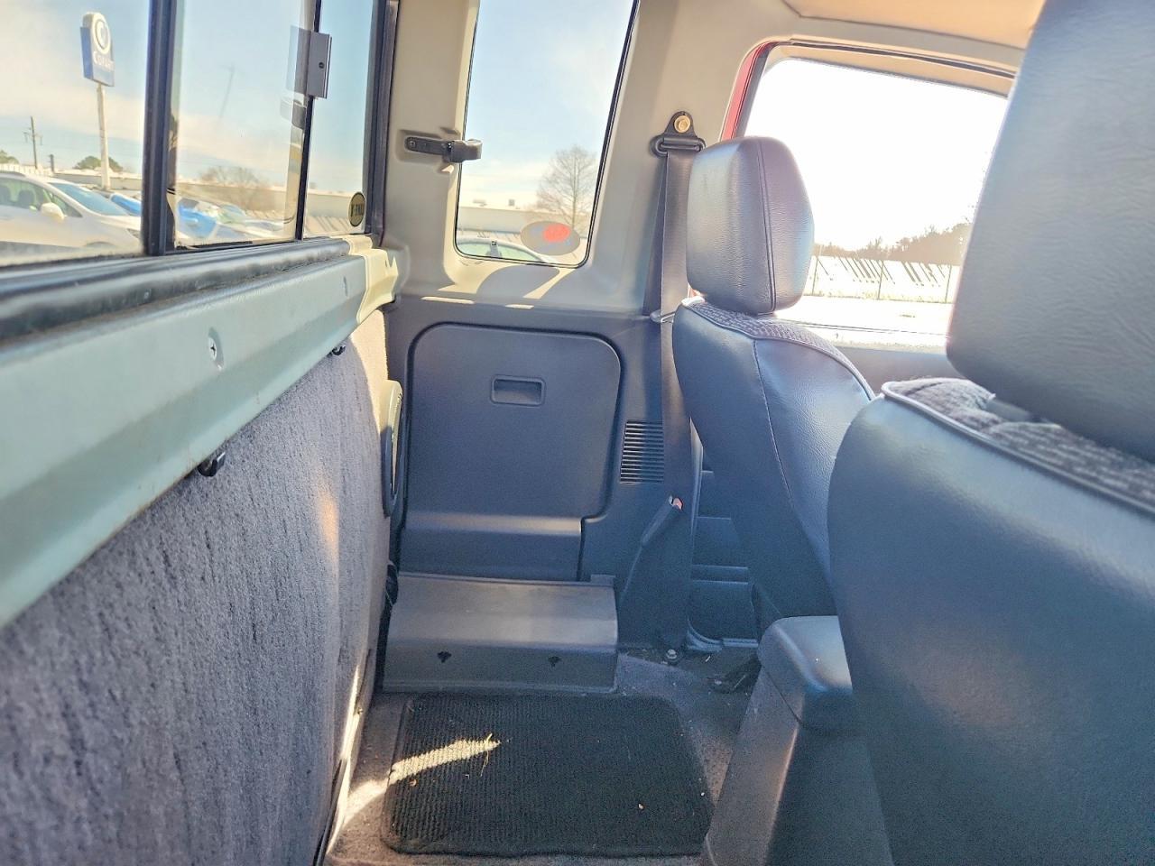 1996 Nissan Truck XE