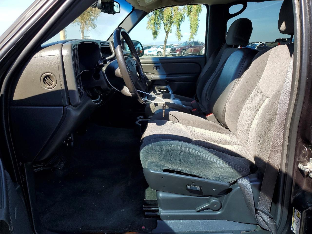 2004 Chevrolet Silverado C1500