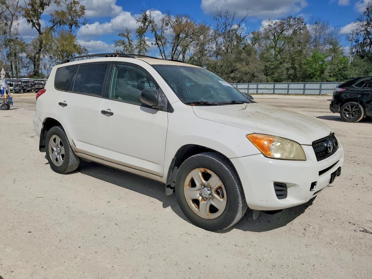 2011 Toyota Rav4 Base