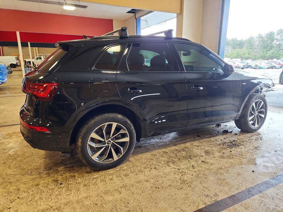 2024 Audi Q5 Premium 45