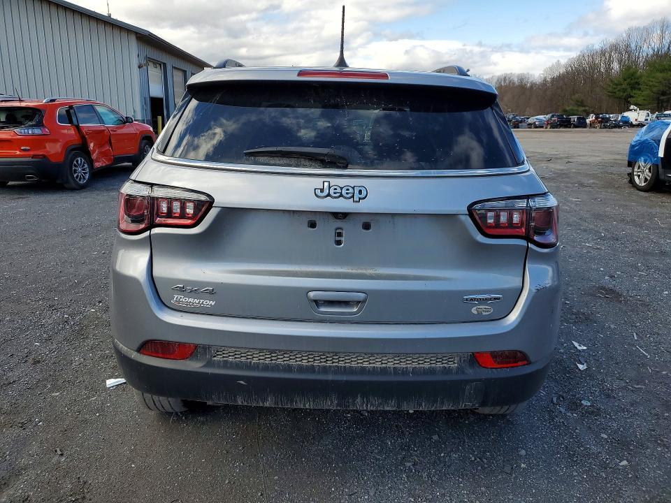 2023 Jeep Compass Latitude lux