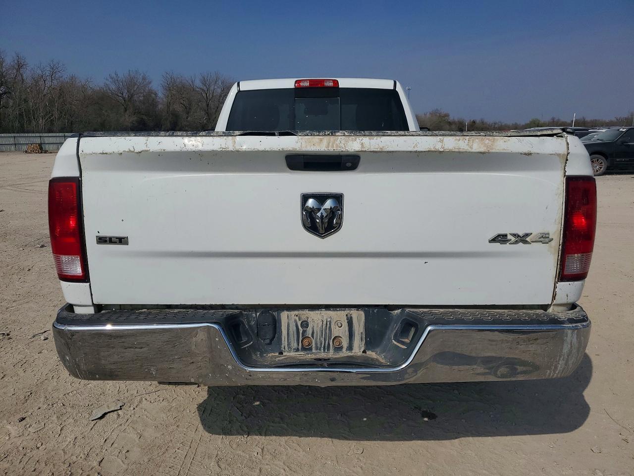 2015 Dodge RAM 1500 SLT