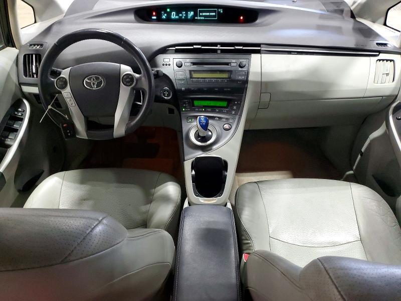 2010 Toyota Prius iv