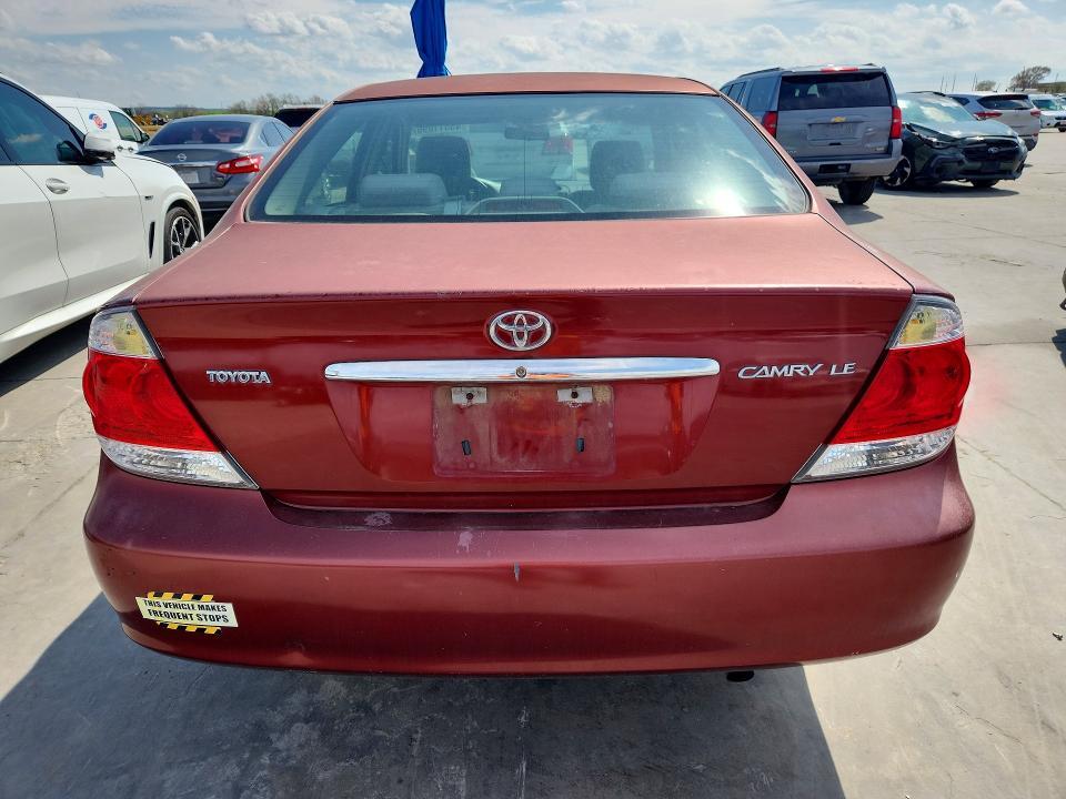 2006 Toyota Camry le