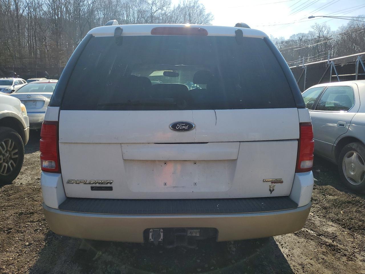 2005 Ford Explorer Eddie Bauer