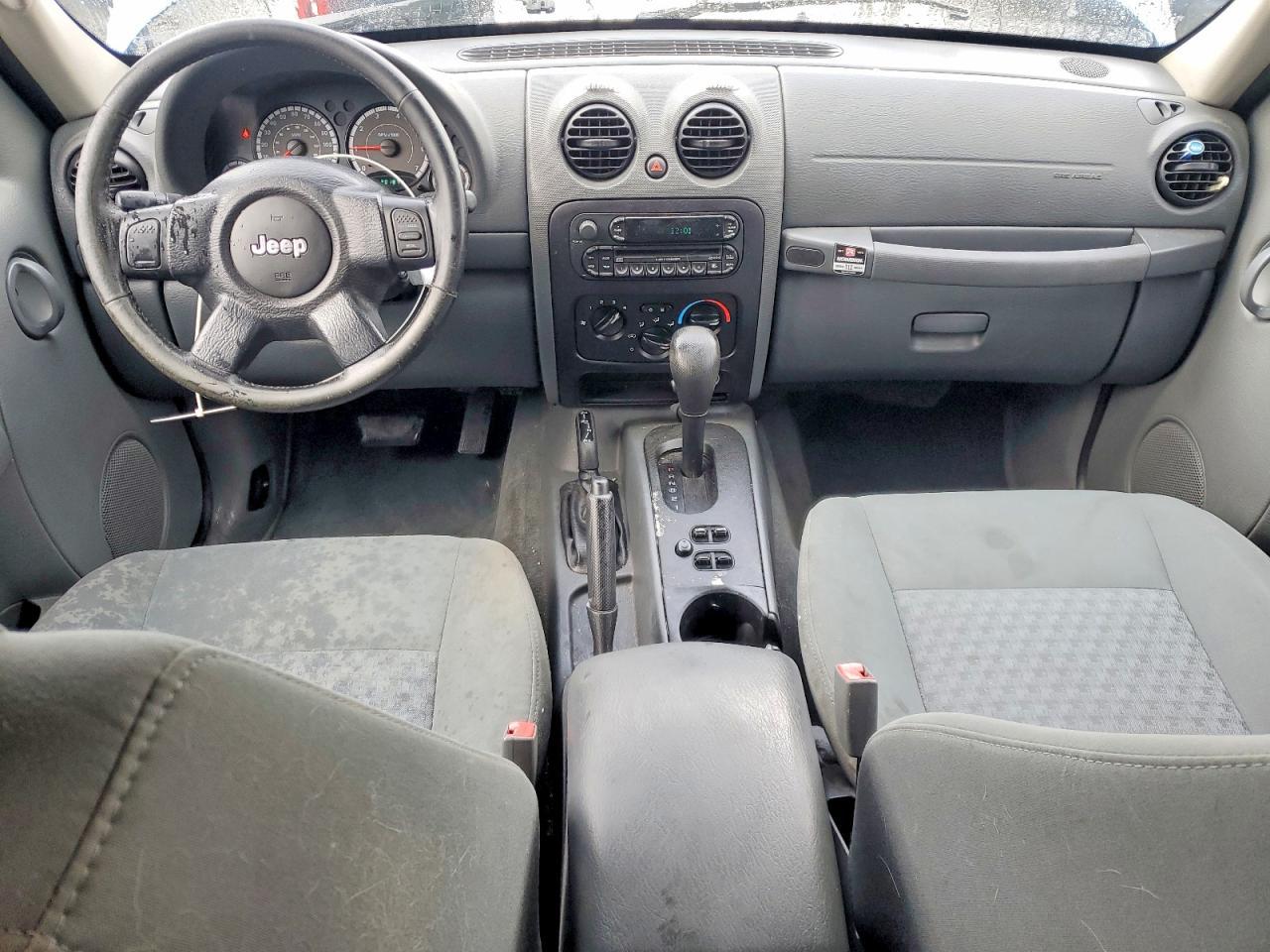 2005 Jeep Liberty Sport