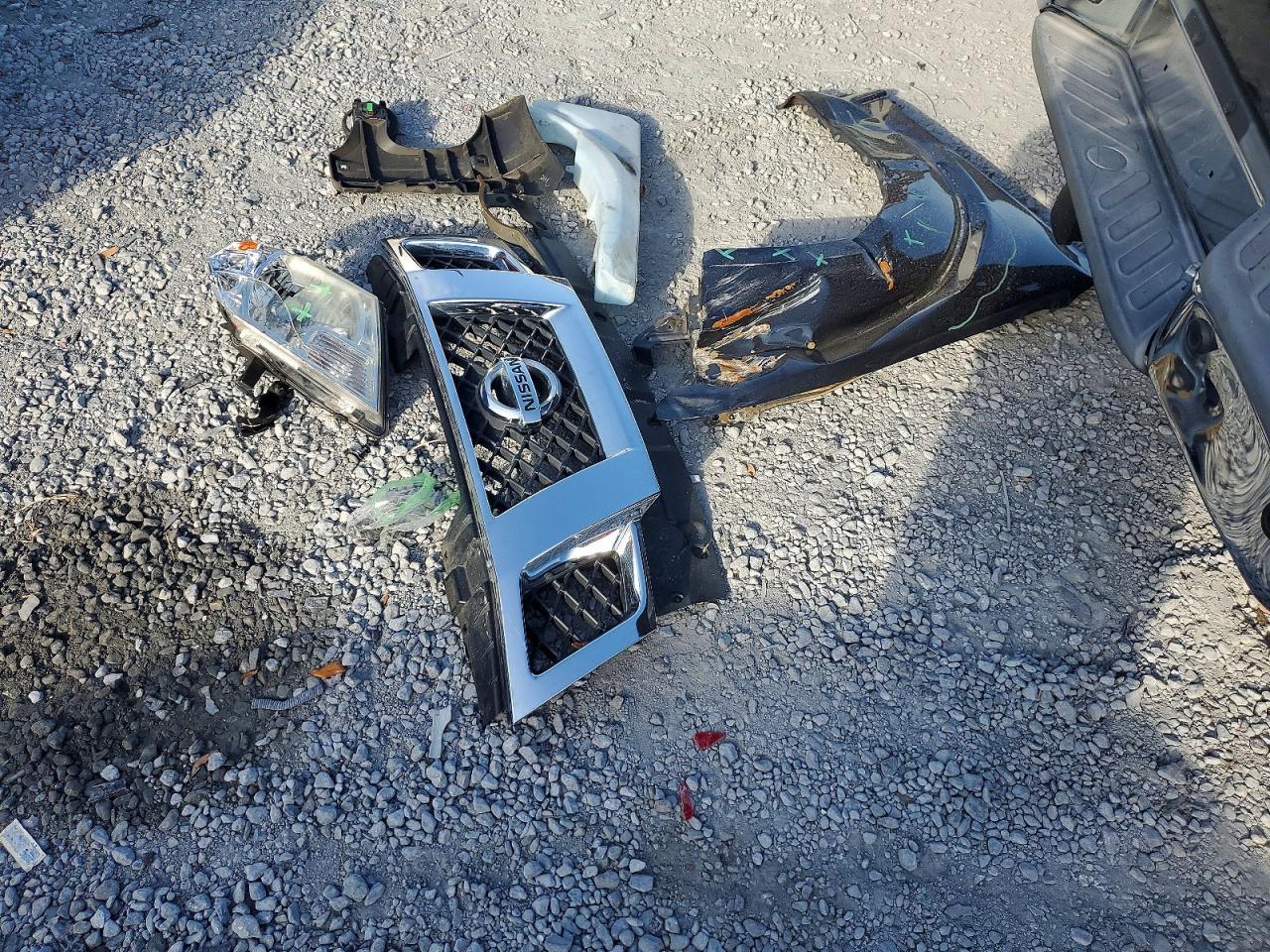 2017 Nissan Frontier SV