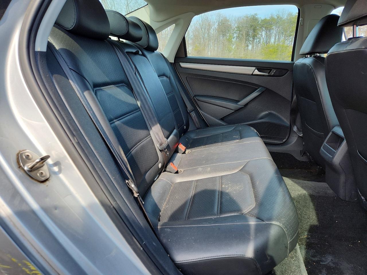 2015 Volkswagen Passat s