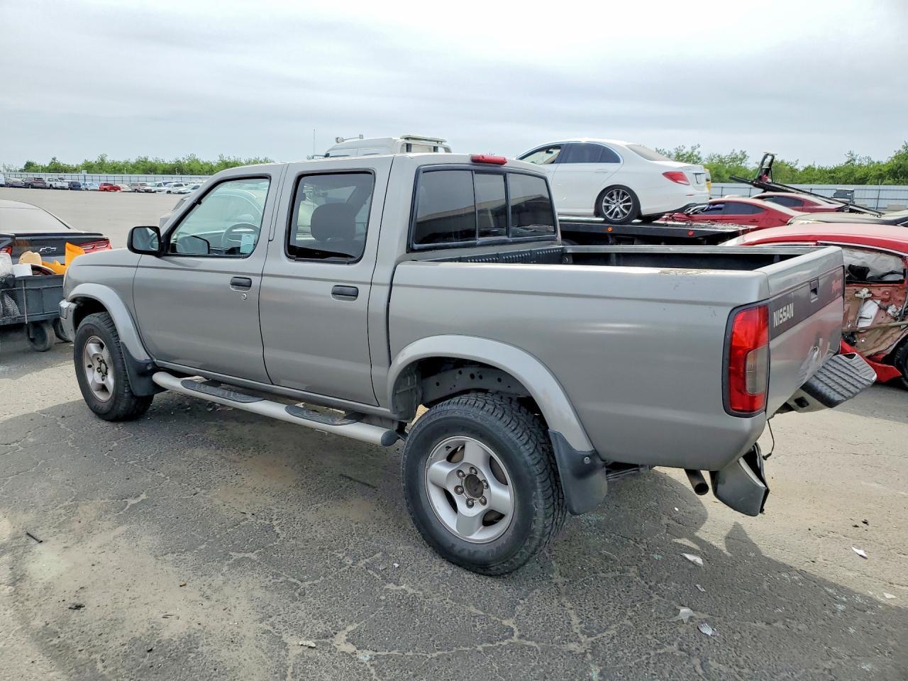 2000 Nissan Frontier XE