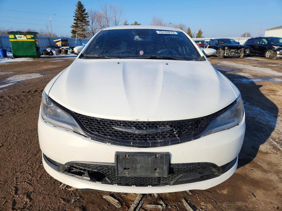 2015 Chrysler 200 s