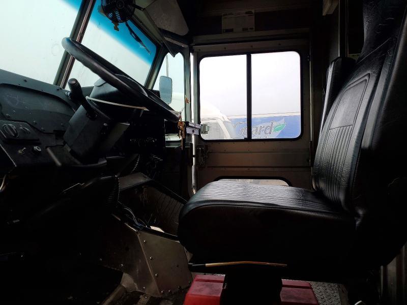 2018 Ford F59 Delivery Truck