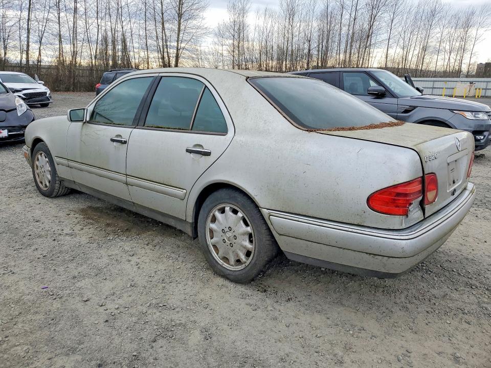 1997 Mercedes-Benz E 320