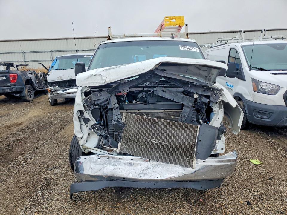 2023 Chevrolet Express G2500