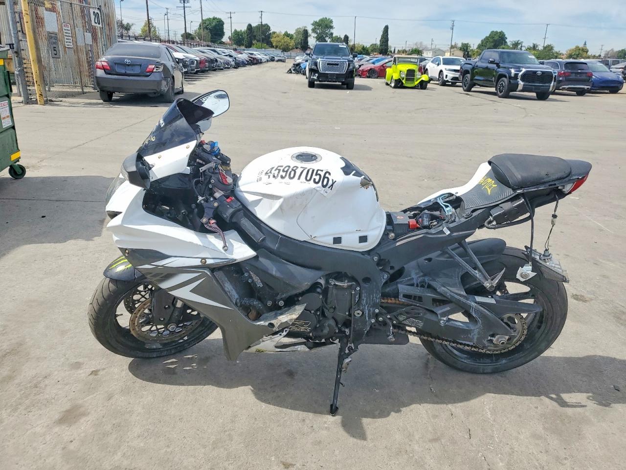 2023 Suzuki GSX-R600