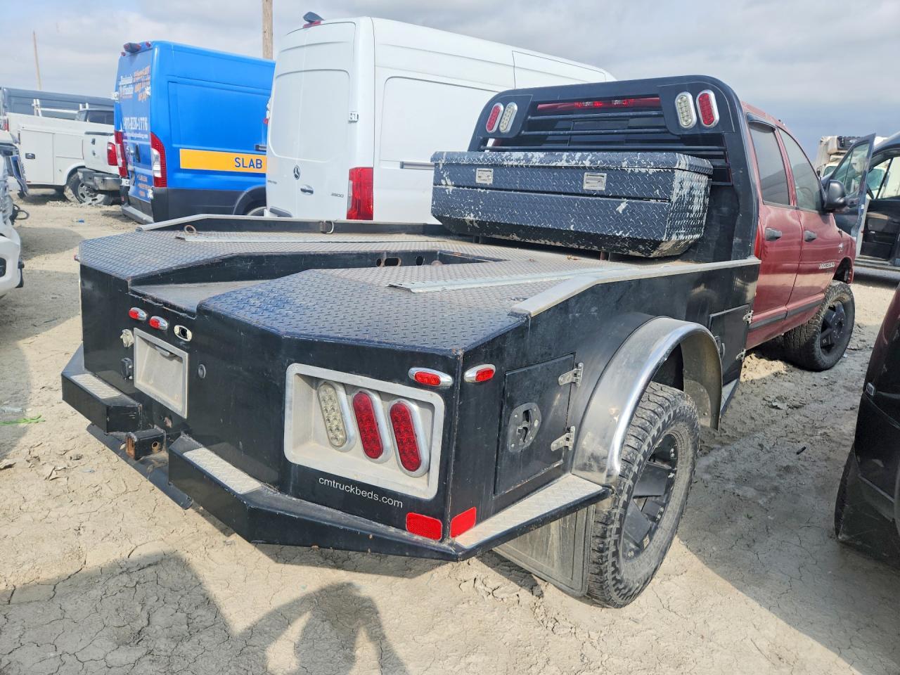 2006 Dodge RAM Flatbed Truck