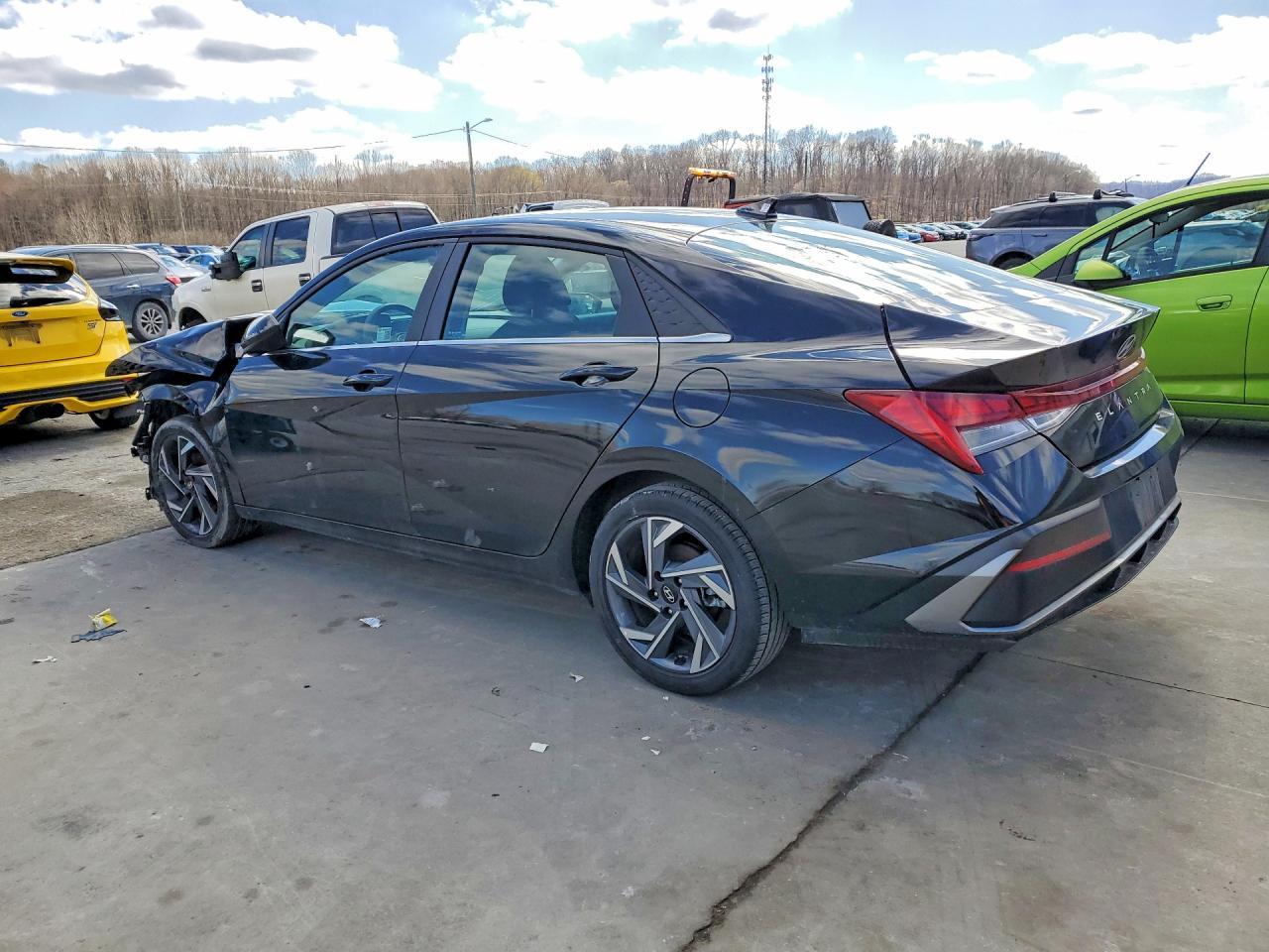 2025 Hyundai Elantra sel Convenience
