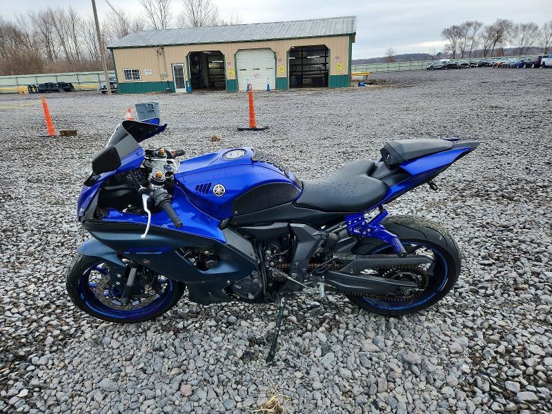 2023 Yama YZFR7
