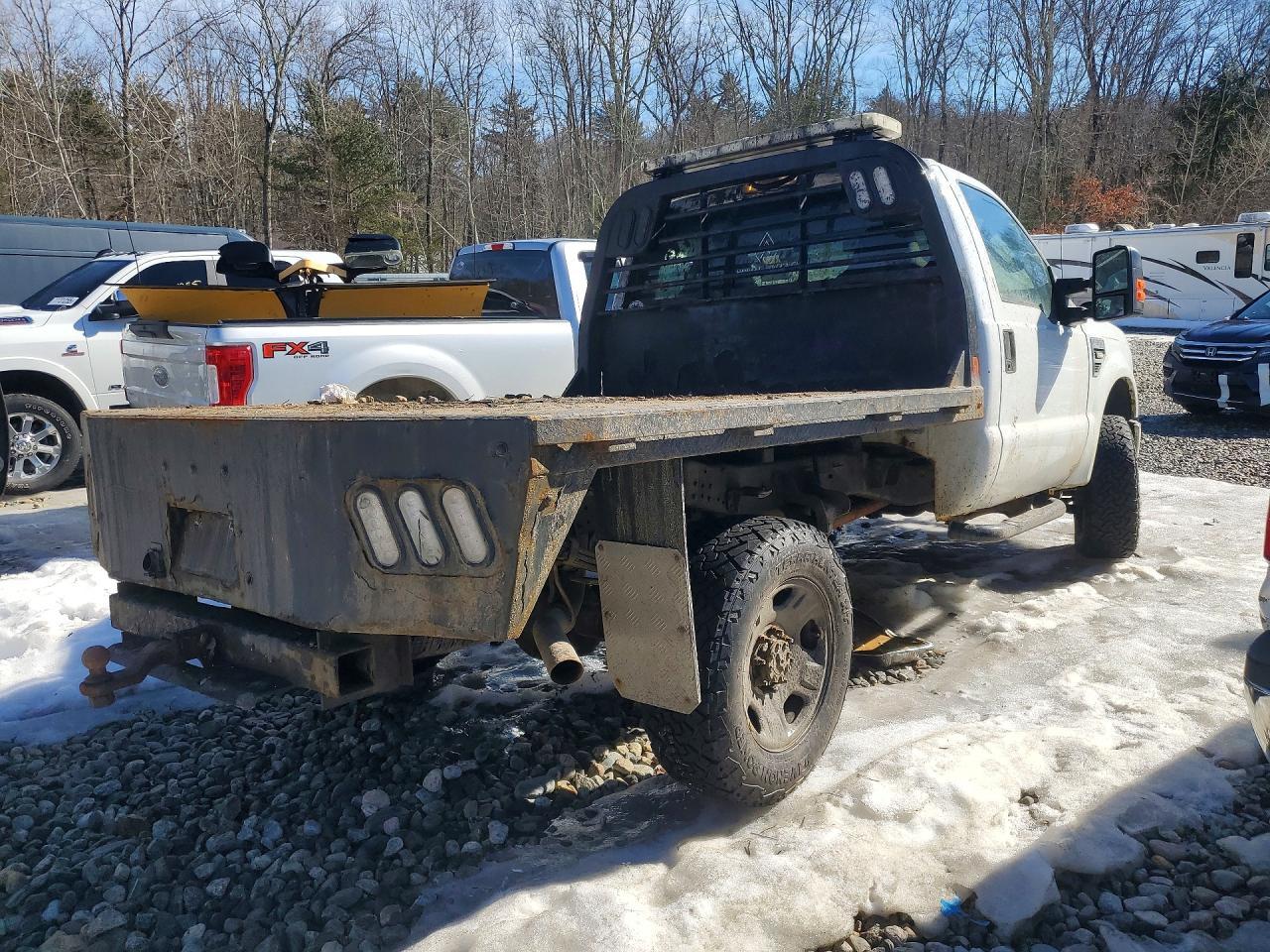 2008 Ford F350 Super Duty Flatbed Truck