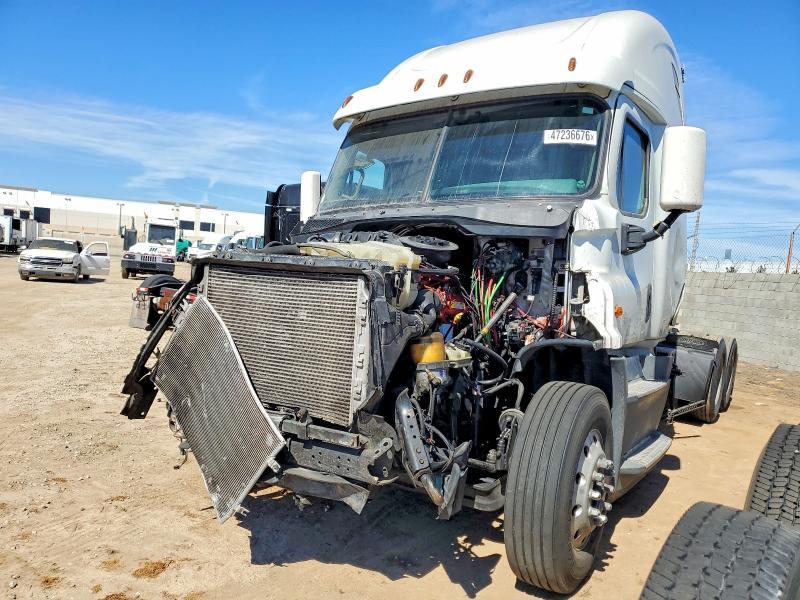 2016 Freigliner Cascadia 125