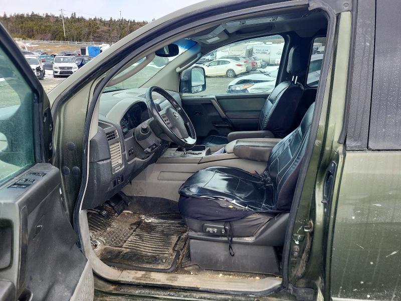 2004 Nissan Titan XE