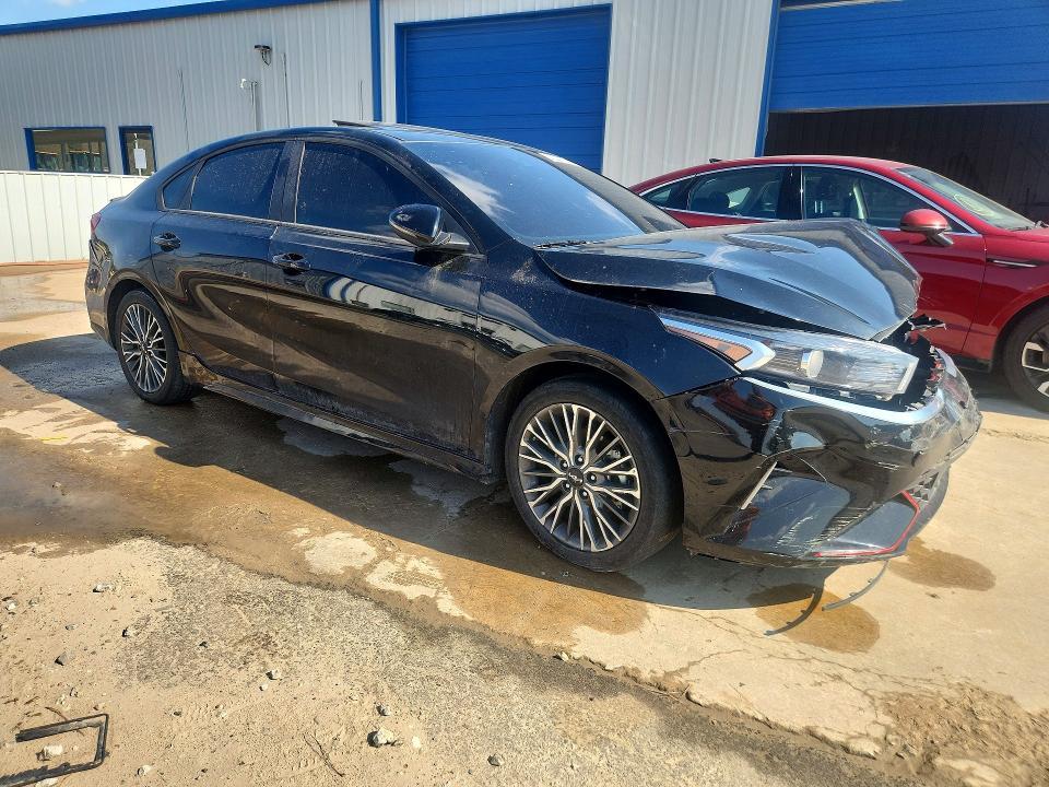 2024 KIA Forte Gt-line