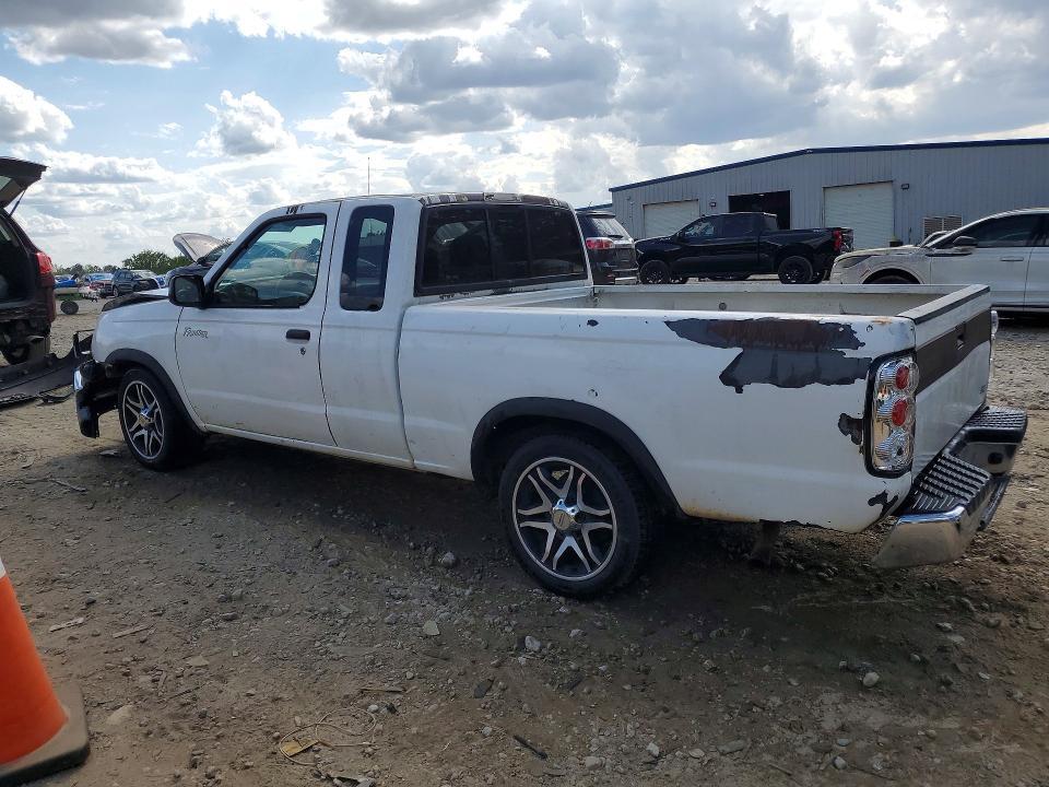 1998 Nissan Frontier XE