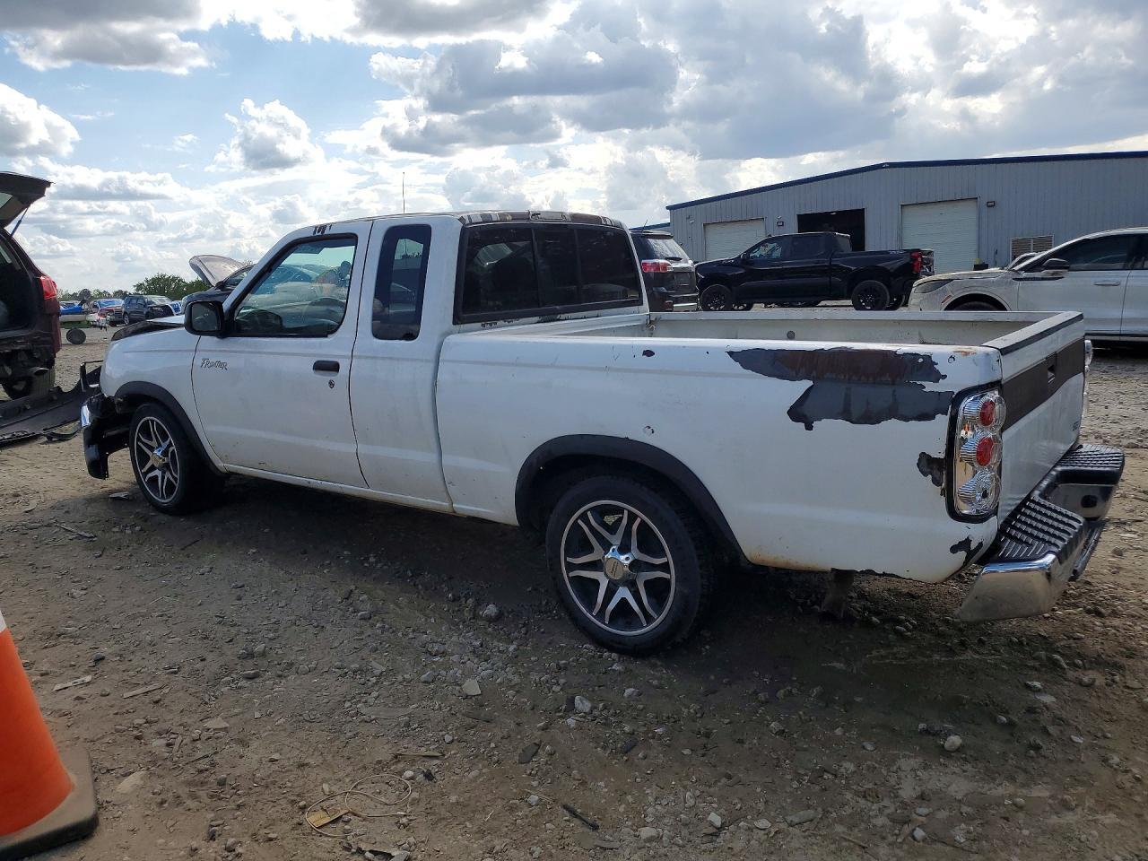 1998 Nissan Frontier XE