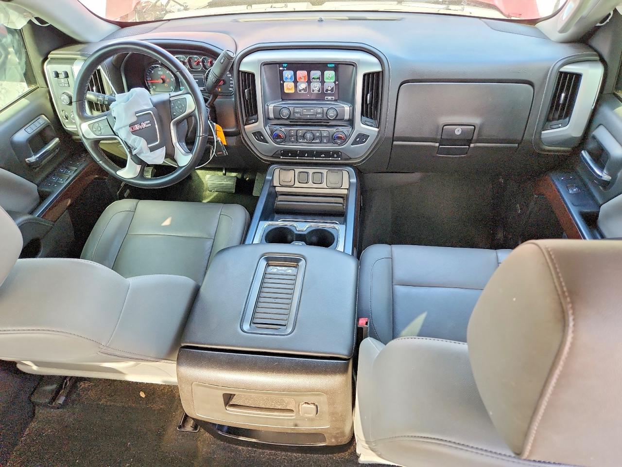 2018 GMC Sierra K1500 SLT