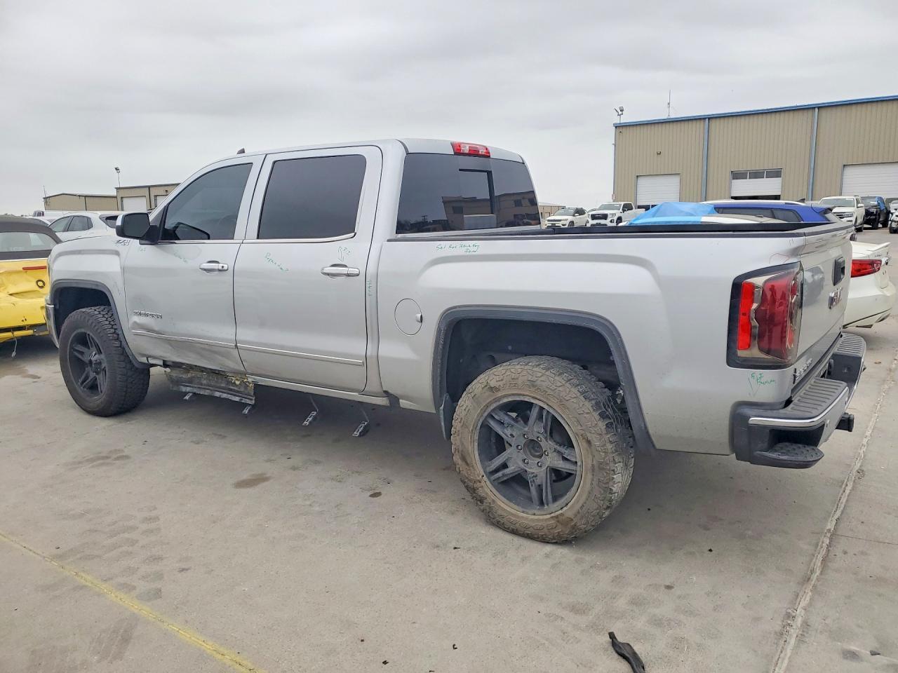 2017 GMC Sierra K1500 SLT