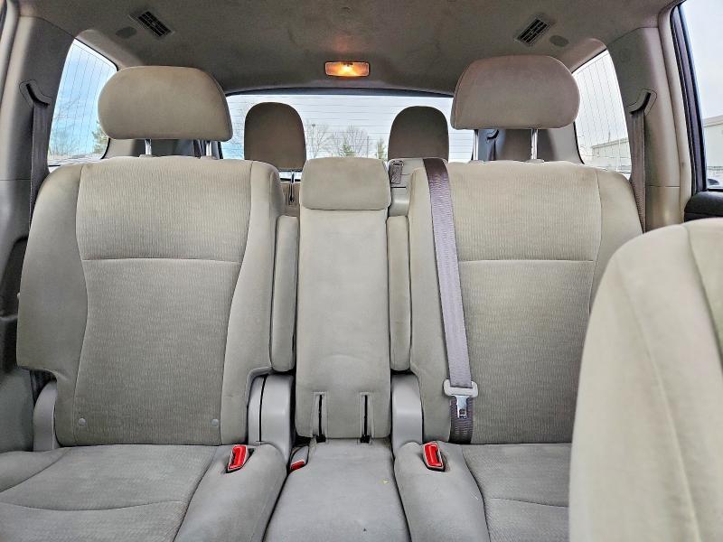 2013 Toyota Highlander Base