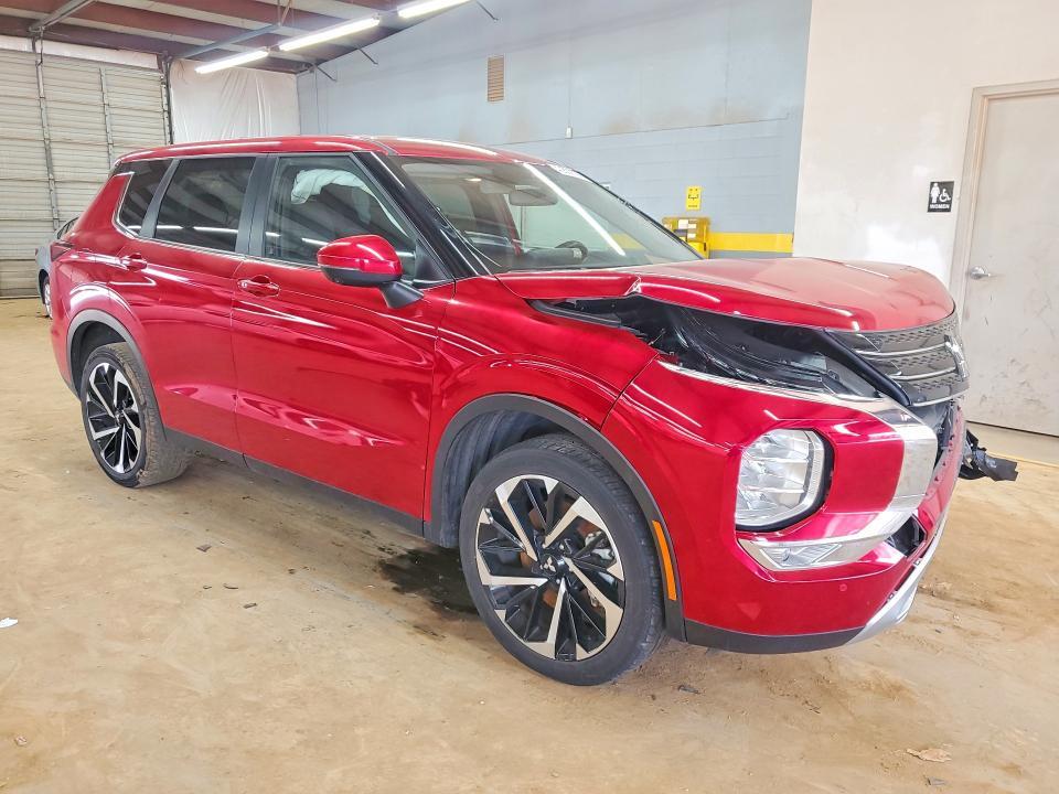 2024 Mitsubishi Outlander se