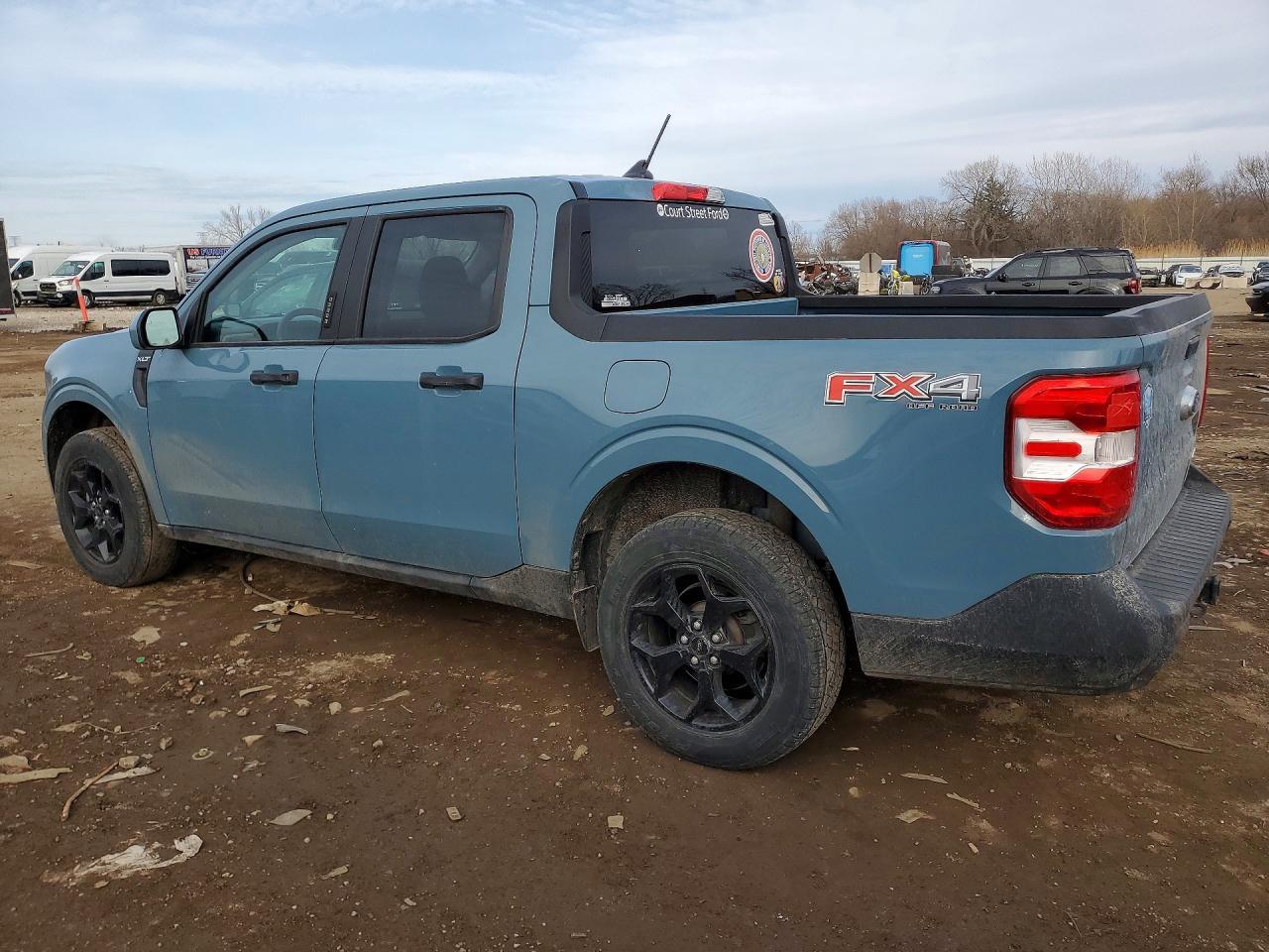 2023 Ford Maverick XL