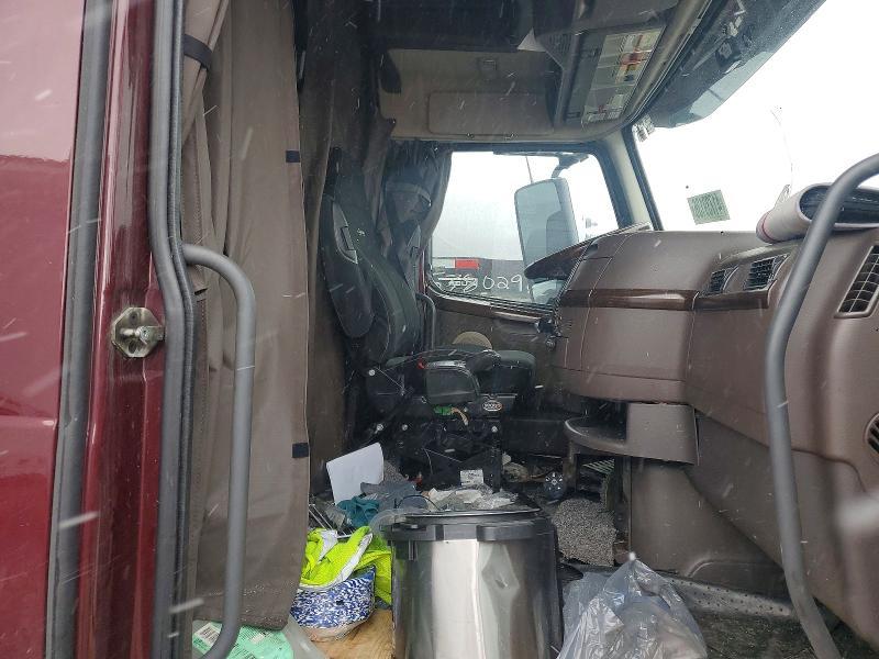 2016 Volvo VN VNL