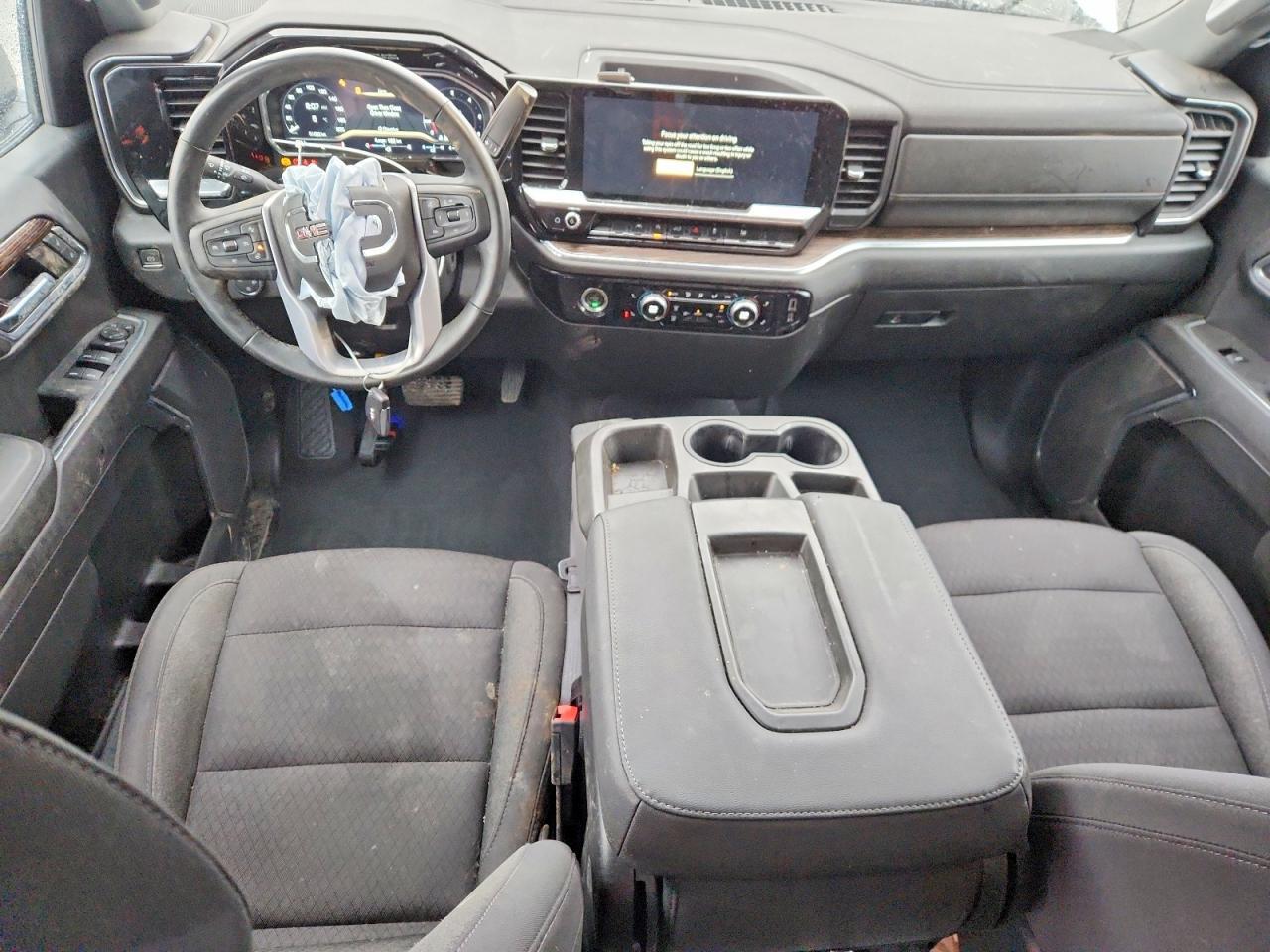 2023 GMC Sierra K1500 SLE