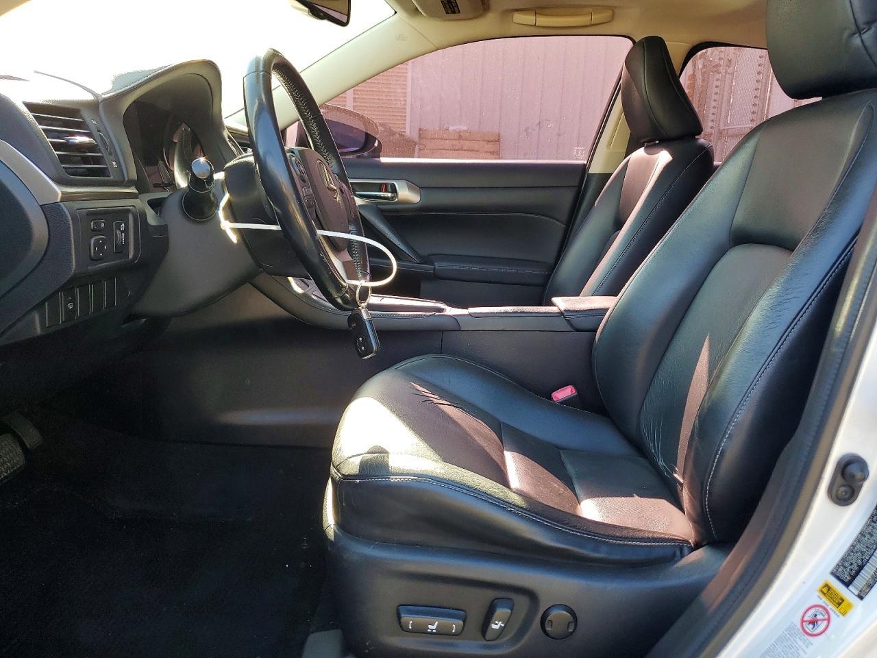 2015 Lexus Ct 200h Base