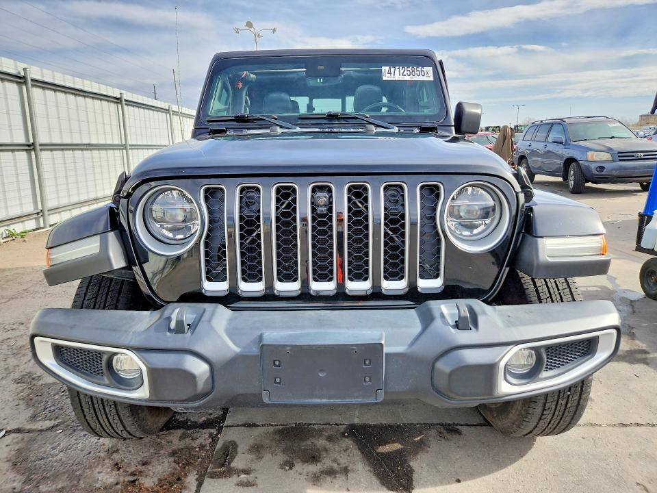 2021 Jeep Gladiator Overland