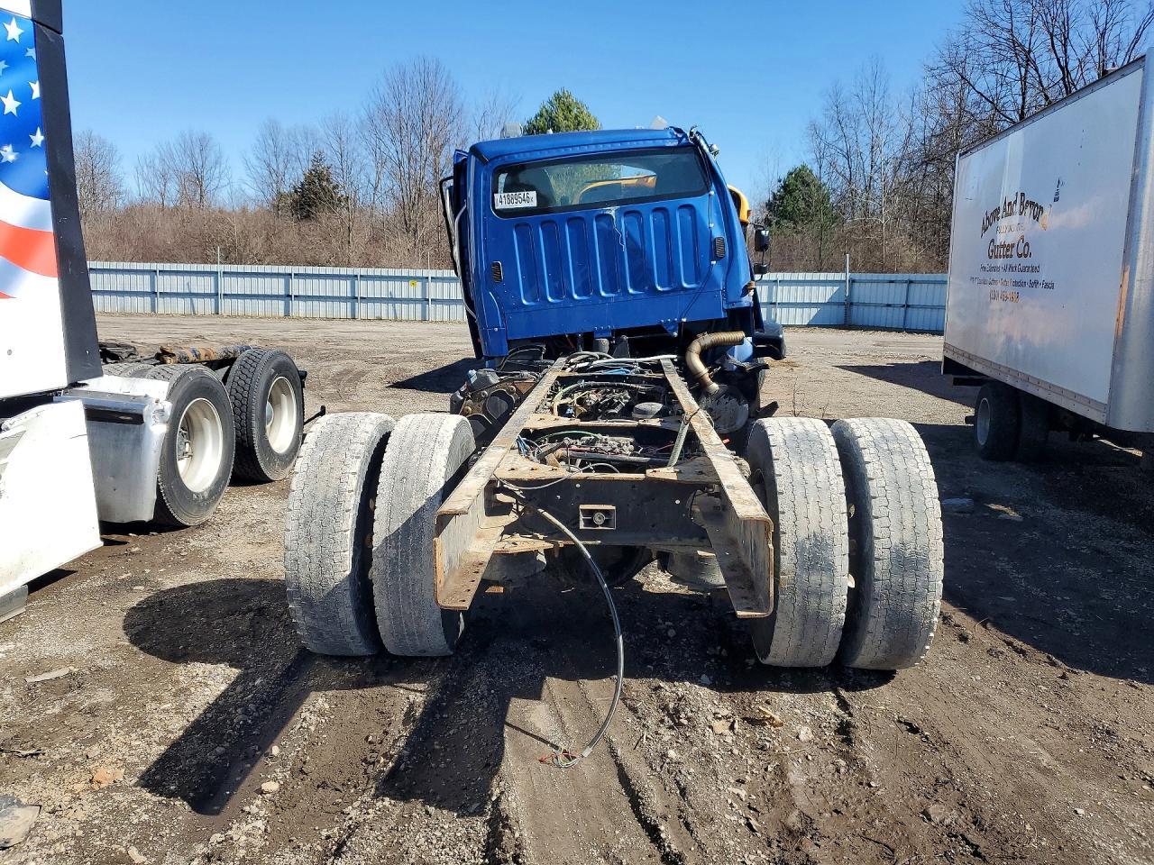 2019 Freigliner 2019 Freightliner Business Class M2 Truck Cab AND