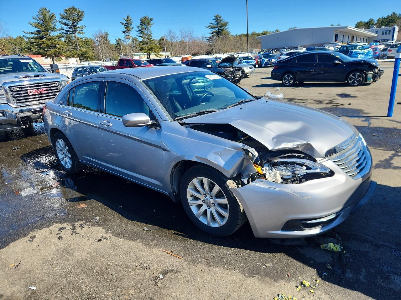 2013 Chrysler 200 Touring