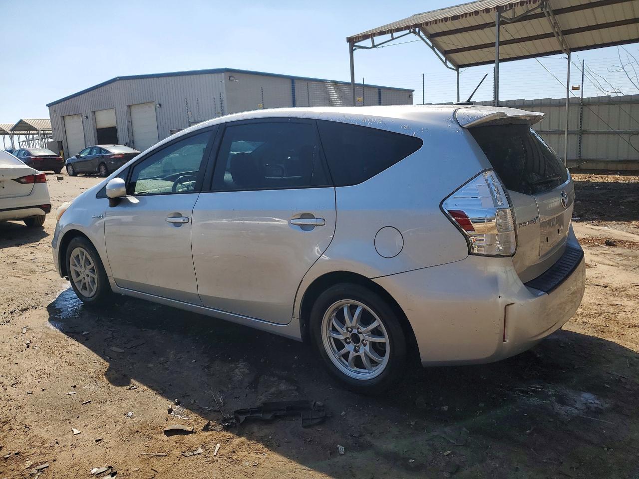 2013 Toyota Prius v Three