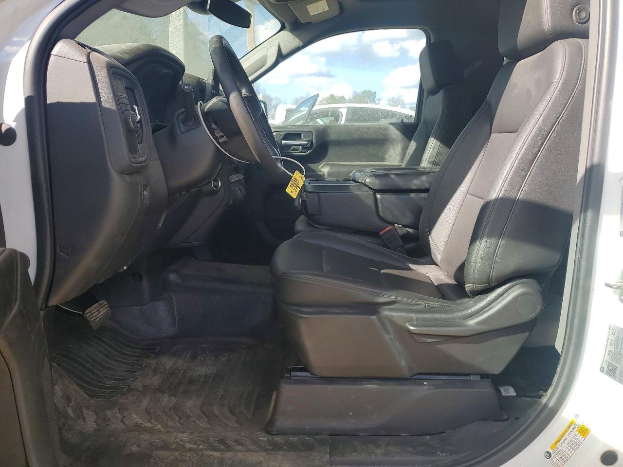 2023 Chevrolet Silverado C1500