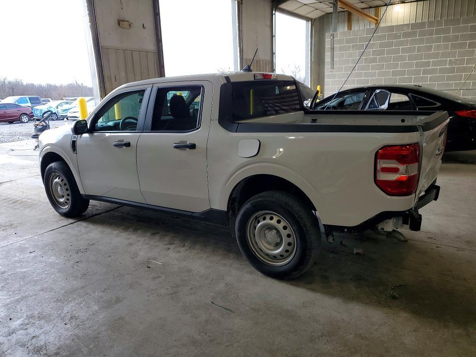 2022 Ford Maverick XL