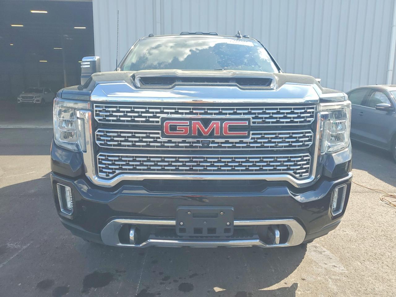 2020 GMC Sierra K3500 Denali