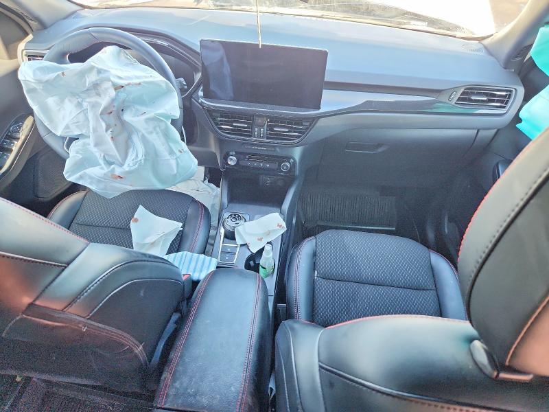 2024 Ford Escape st Line