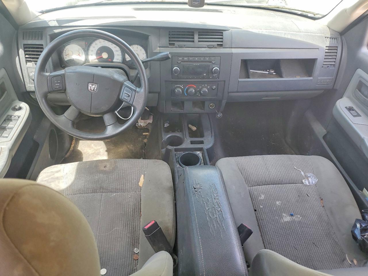 2011 Dodge Dakota SLT