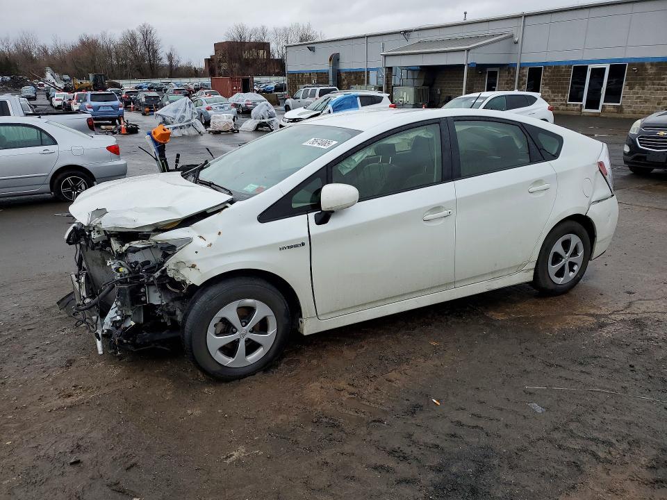 2015 Toyota Prius two